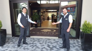 DoubleTree-Victoria-Welcoming-Staff